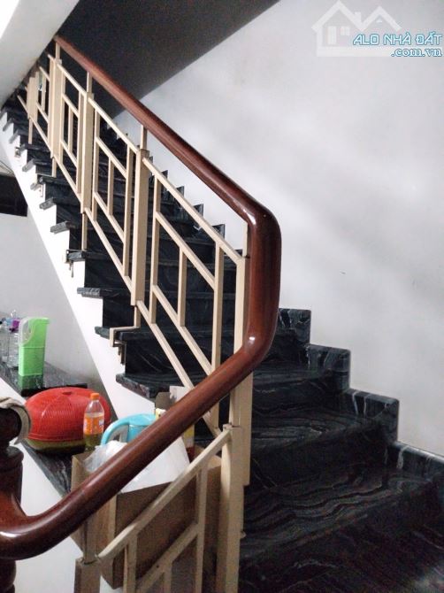 NHÀ BÁN HẺM XE HƠI TRÁNH, ĐƯỜNG LÝ THƯỜNG KIỆT - P.9 - TÂN BÌNH