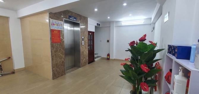 BÁN GẤP NHÀ PHỐ NGUYỄN XIỂN, PHÂN LÔ  VỈA HÈ_DT 110M2, 9TẦNG, MT 9M, 40TỶ - 1