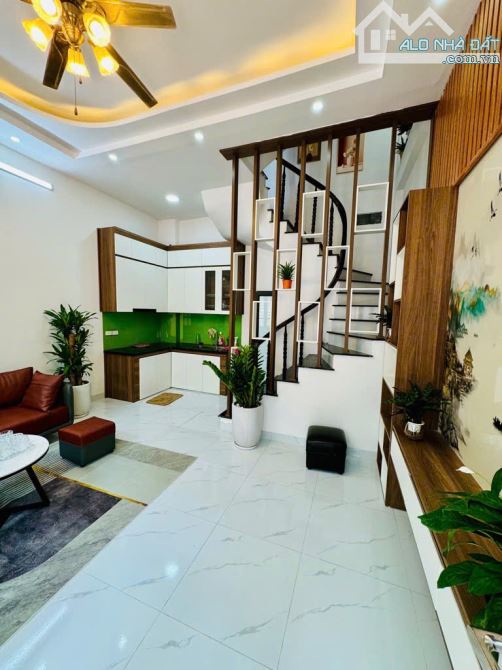 SỐC! SIÊU PHẨM NAM DƯ, 32M, NGÕ NÔNG, GẦN PHỐ, THOÁNG SÁNG, 5,3 TỶ - 1