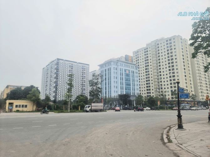 Bán lô góc bò sơn 4 dt 130m mt 7.7m giá 21 tỷ - 1