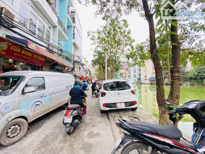 HIẾM CHÙA LÁNG LÔ GÓC - OTO TRÁNH KINH DOANH - MẶT HỒ - 1