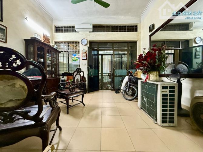 Nhà Phố Đội Cấn 93m*5T, MT 5m, 3 thoáng, ô tô tránh, mặt ngõ, 20m ra mặt phố giá 23.9 tỷ - 1