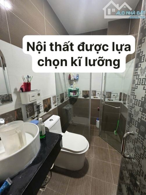 BÁN NHÀ 60M² GẦN LŨY BÁN BÍCH – HẺM 4M – THU NHẬP 11TR/THÁNG – CHỈ 4,5 TỶ - 1