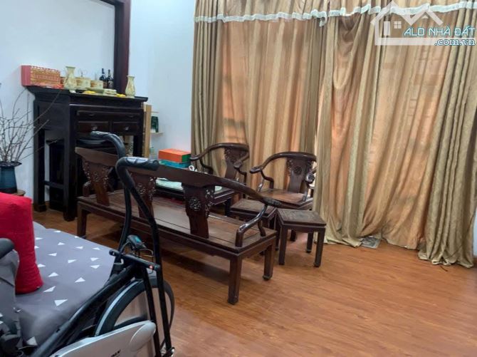 50M RA PHỐ CHÙA LÁNG - ĐỐNG ĐA - Ô TÔ TRÁNH - LÔ GÓC 5 TẦNG - MT 5M - NGÕ THÔNG KINH DOANH - 1