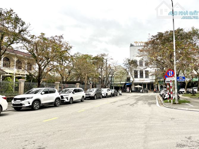 BÁN NHÀ MẶT TIỀN VIEW CÔNG VIÊN, VIEW HỒ, AN CƯ ĐỈNH CAO, KINH DOANH VIP NGAY TTTP HUẾ - 1