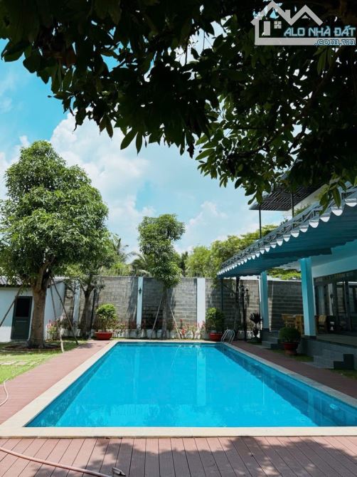 biêt thư bùi công trừng hóc môn 875m2 có hồ bơi cao cấp - 1