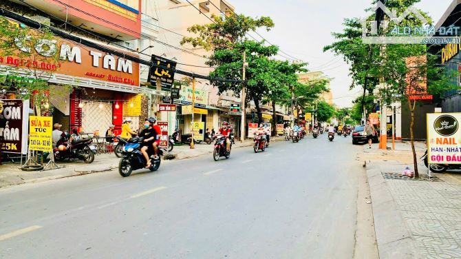 Bán Tòa Nhà 52 Căn Hộ Dịch Vụ - Thu Hơn 2tỷ/năm – Mặt Tiền Nguyễn Văn Khối, Gò Vấp,Giá tốt - 1