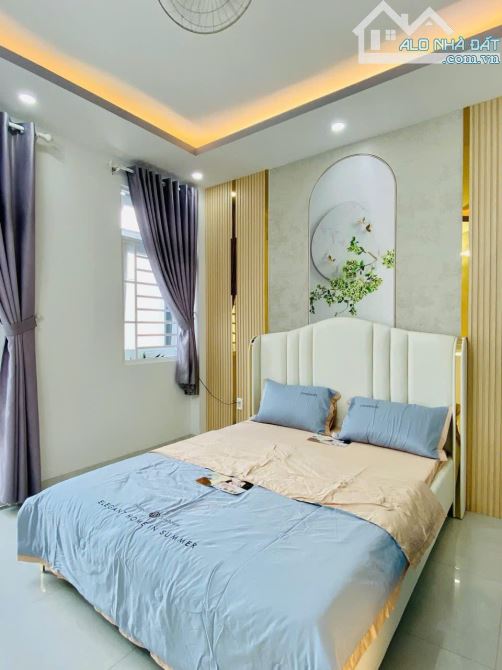 Bán nhanh 50.4m2 đường Nguyễn Thị Nhuần,An Phú Đông, Q12. Giá 1 tỷ 990, đang  cho thuê 9tr - 17