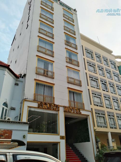 Bán toà nhà khách sạn khu Hoàng Việt 9 tầng có hợp đồng thuê 100tr/tháng - 2