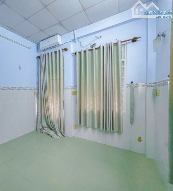 Nhà Q7, đường Lê Văn Lương, 2 tầng, 15 m2, hơn 2 tỷ xíu - 2