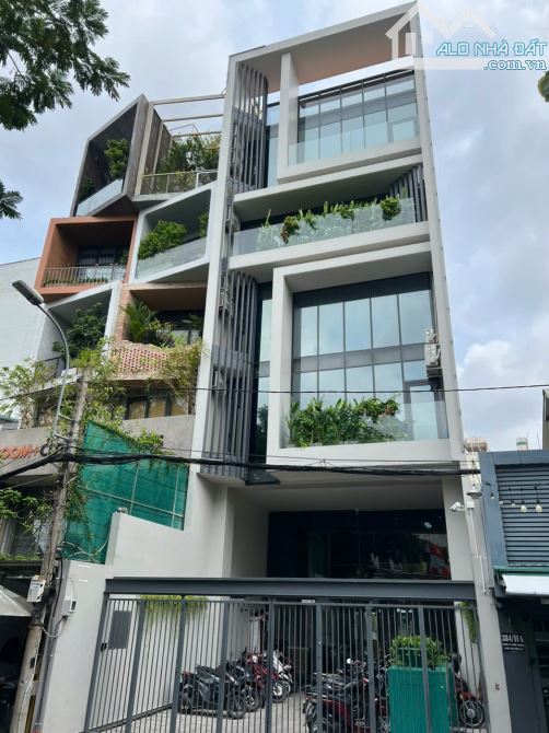 Bán building 384 đường Nam Kỳ Khởi Nghĩa, P. VTS, Quận 3. DT: 7.6*20.6M. Hầm - 5 tầng - 2