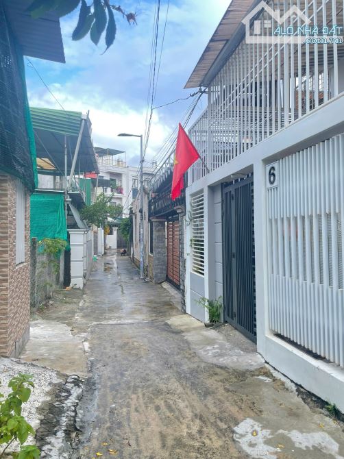 CẦN BÁN LÔ ĐẤT HẺM CẦU DỨA PHÚ NÔNG SÁT BÊN VĐT, TP NHA TRANG GIÁ 3 TỶ - 2