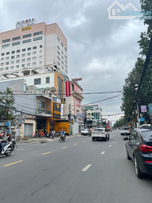 bán 2 căn shophouse mặt khách sạn aurora, p.tân mai. sát mặt tiền phạm văn thuận - 2