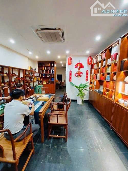 BÁN NHÀ, PHÂN LÔ LẠC LONG QUÂN,Ô TÔ TRÁNH, 7 TẦNG THANG MÁY, MT 5 M, GALA Ô TÔ - 2