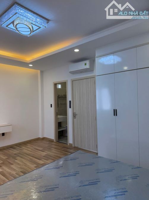 Bán nhà 90m2 hẻm xe hơi Nguyễn Gia Trí (D2) 3 tầng, 16 tỷ TL - Kinh doanh, văn phòng, spa - 2