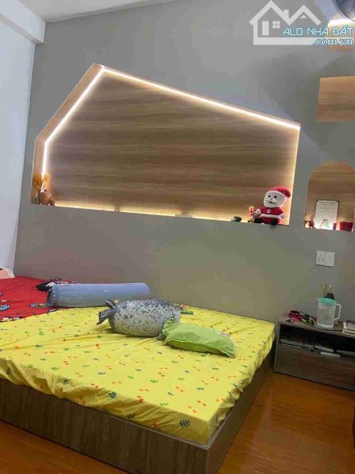 💥Nhà 3 Tầng 3 Mê-Full Nội Thất-MT Bình Hòa 10-Đường 10m5-View Công Viên-81m² - Giá 6ty050 - 2