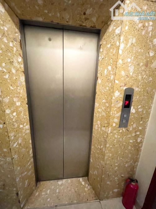 Bán nhà 6 tầng thang máy Phố  Hoàng Cầu - Đống Đa - S 60m2- Mặt tiền 5,8m - Giá 2X tỷ - 3