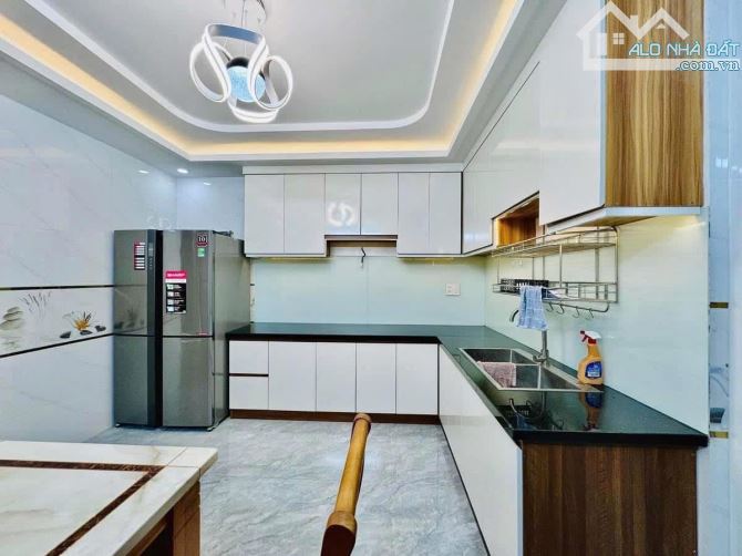 ⭐ Nhà đẹp mới hoàn công đường Nguyễn Văn Quá, Quận 12 / 62,8m² / 2 Tỷ 260 (Sổ Hồng Riêng) - 3