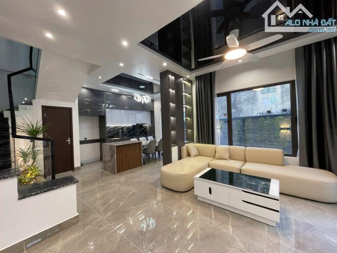 💥 Bán nhà 4 tầng tại  hồ sen Dt 70m Giá 5,2 tỷ - 3