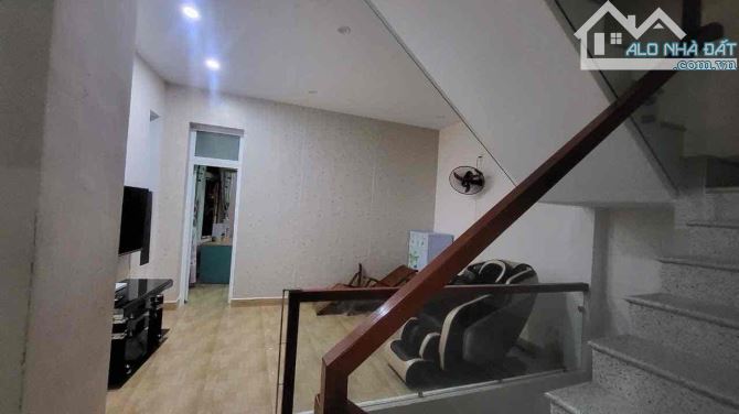 💥Nh.à 3 Tầng 3 Mê -Lô Góc 2 Mặt Tiền -Trung Tâm Phố Biển Mỹ Khê -70m² -Nhỉnh Nhẹ 8 T.ỷ - 3