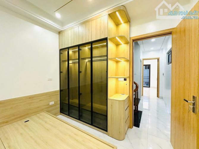 Nhà mới đón khách- Trung Tâm Hà Đông- 40m2- Ô tô đỗ gần- 2 mặt thoáng - 3