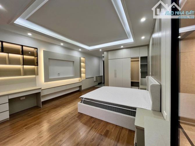 Bán nhà đẹp Ng Khánh Toàn- 52M2,  8Tầng,  mt4.3, thang máy, ô tô- 16 tỷ nhỉnh - 3