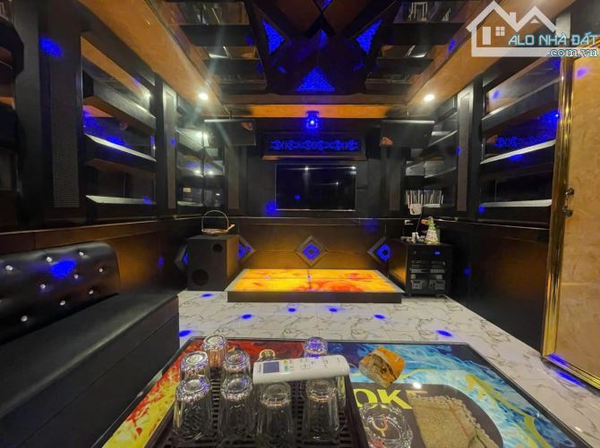 Nhà đẹp phố trần nguyên hãn có thang máy xây cực đẹp - 3