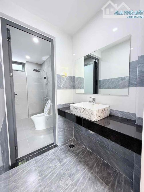 HÀNG...NÓNG CHO ACE. NHÀ ĐẸP VÀ MỚI NHƯ THẾ NÀY MÀ GIÁ THÌ NHƯ BÚN - 3