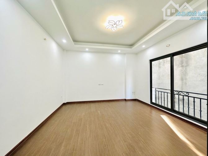 🏠 CỰ KHỐI – NHÀ 5 TẦNG MỚI – 30M² – MẶT TIỀN 4.8M – GIÁ CỰC TỐT!  🔥 - 3