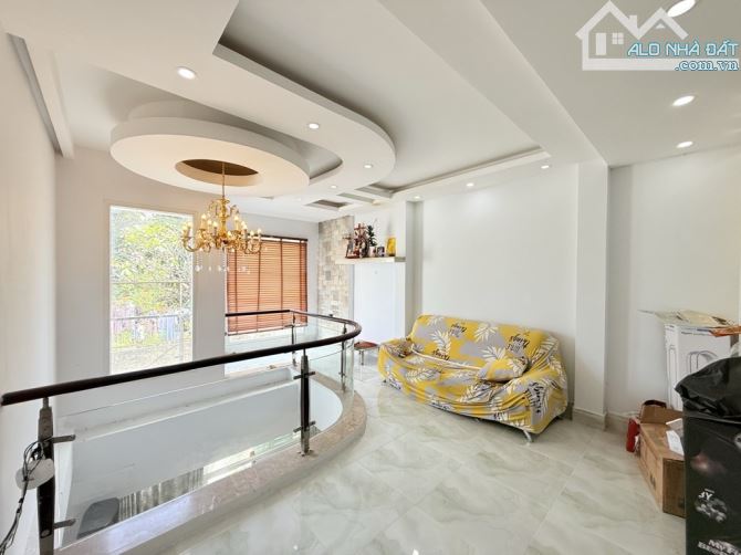 NHÀ 4 TẦNG BTCT - KÊNH TÂN HOÁ - GIÁP TÂN BÌNH - NGANG 4.2X13.5 - DTCN 60M2 - 4PN - NHÀ MỚ - 3