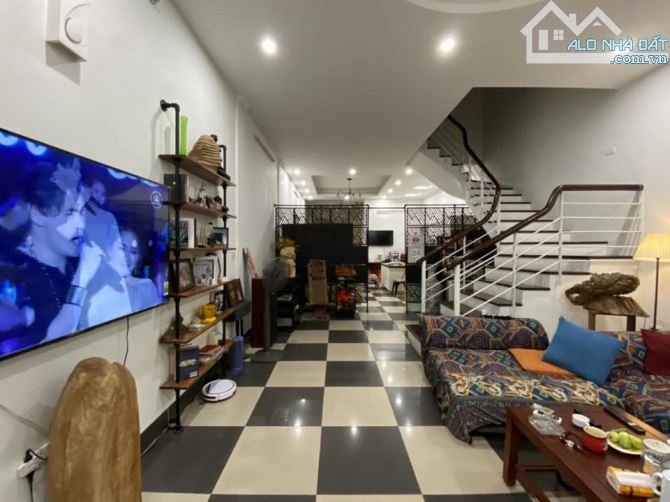 NHÀ ĐẸP PHÂN LÔ, Ô TÔ TRÁNH, KINH DOANH, DỊCH VỌNG, 110M, 47 TỶ - 4