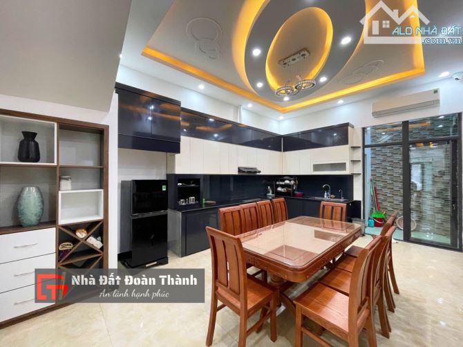 90m2 nhà 4 tầng dân xây khu phân lô Văn Cao - 4