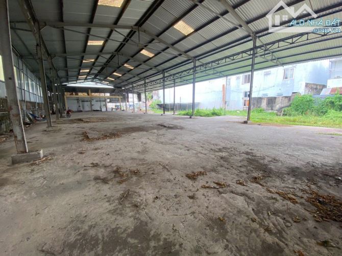 Cho Thuê MB 2.800m2 Vị Trí Siêu Đẹp Gần Góc Ngã Tư Lớn Mậu Thân Nguyễn Văn Cừ - 4