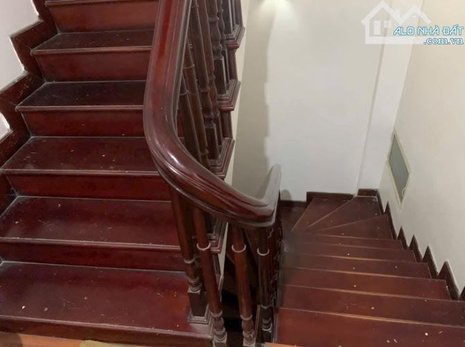 50M RA PHỐ CHÙA LÁNG - ĐỐNG ĐA - Ô TÔ TRÁNH - LÔ GÓC 5 TẦNG - MT 5M - NGÕ THÔNG KINH DOANH - 4