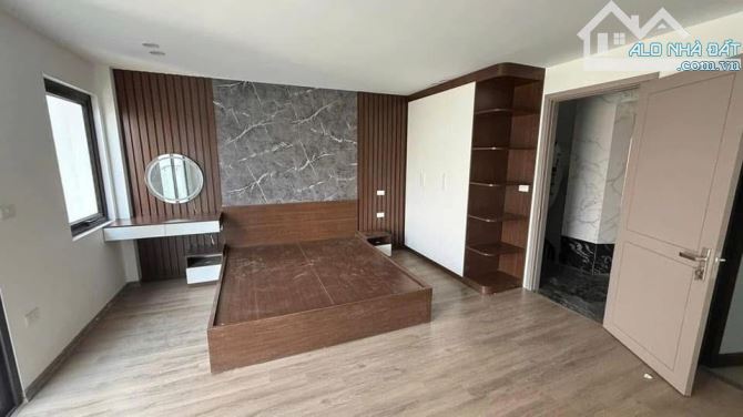 NHÀ ĐẸP LUNG LINH -Ô TÔ VÀO NHÀ -NGÕ THÔNG KINH DOANH -TƯ ĐÌNH 76m2 -7 TẦNG THANG MÁY - 5