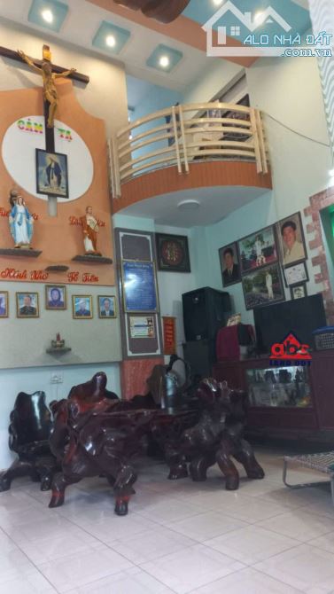 Np172.Cần bán gấp nhà  gác lửng  mái thái  gần  trường học Võ Trường Toản ,Giáo xứ   Hòa B - 5
