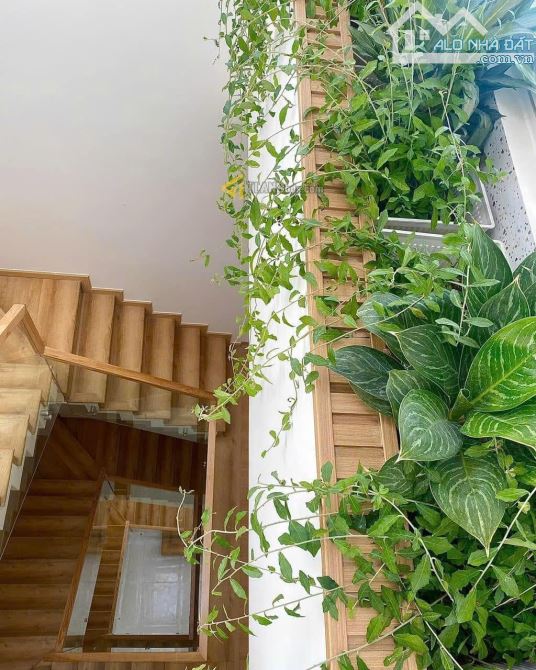 HOMESTAY ĐƯỜNG TRẦN ANH TÔNG 116M2 NGANG 6,9M 5 TẦNG 5PN CÁCH HỒ XUÂN HƯƠNG 1.8KM -13.5 TỶ - 5