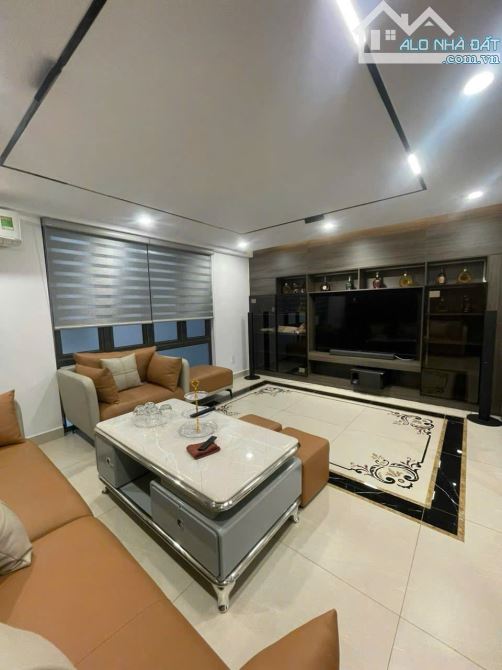 Nhà đẹp phố trần nguyên hãn có thang máy xây cực đẹp - 5