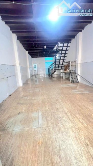 57M2, HẺM THÔNG 4M - KHU VỰC DÂN TRÍ CAO – CÁCH 50M RA BỜ KÈ THAM LƯƠNG - GIÁ 5.28 TỶ - 5