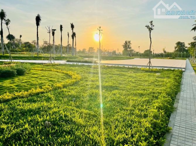 Đất nền đối diện công viên, khu dân cư Minh Châu - 5