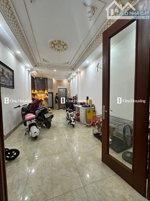 Bán nhà khu 918 , 6 Tầng , DT 42m2 , MT 3.6m, Giá 11.9 tỷ , Ô tô tránh - Sân Golf - 5
