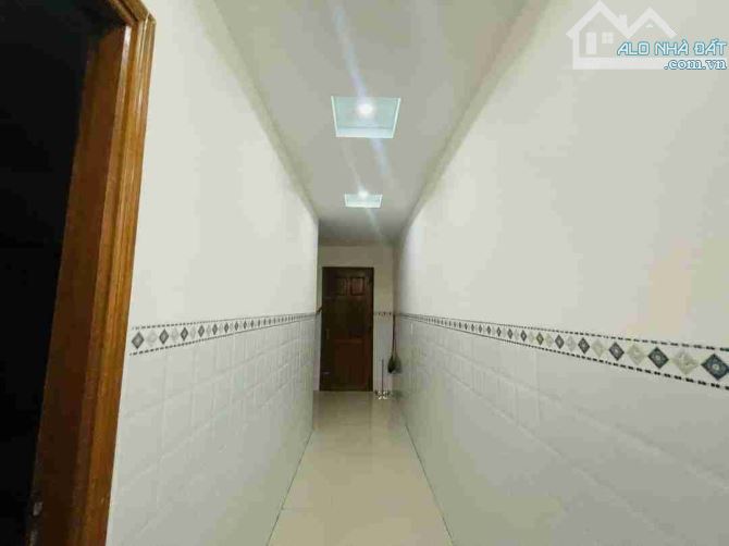 💥Nhà 3 Tầng 3 Mê-Full Nội Thất-MT Bình Hòa 10-Đường 10m5-View Công Viên-81m² - Giá 6ty050 - 6