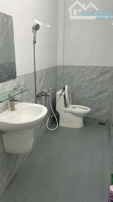 Bán nhà 1 trệt 1 lầu (4,2x20) đúc kiên cố, mới xây dựng, Bình Tả 2, Đức Hòa, giá 1ty680 - 8