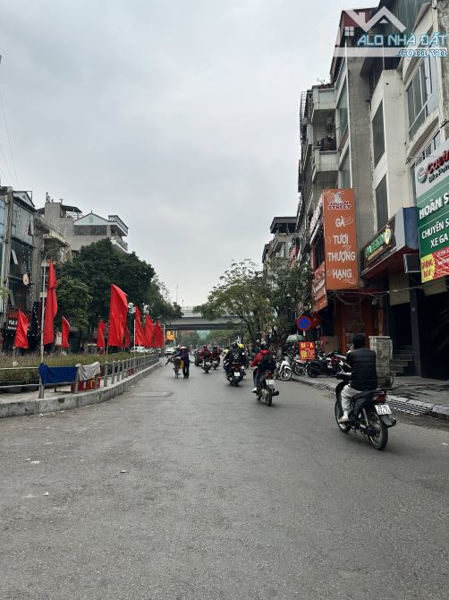 TRẦN ĐẠI NGHĨA - QUẬN HAI BÀ – VỊ TRÍ ĐẮC ĐỊA - KINH DOANH ĐỈNH CAO – Ô TÔ VÀO TẬN NHÀ - 9