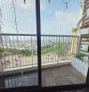 Chính chủ bán nhanh căn hộ 97m2 tòa G3 view Vinhomes đã có sổ, bao phí ra sổ giá 6,2 tỷ.