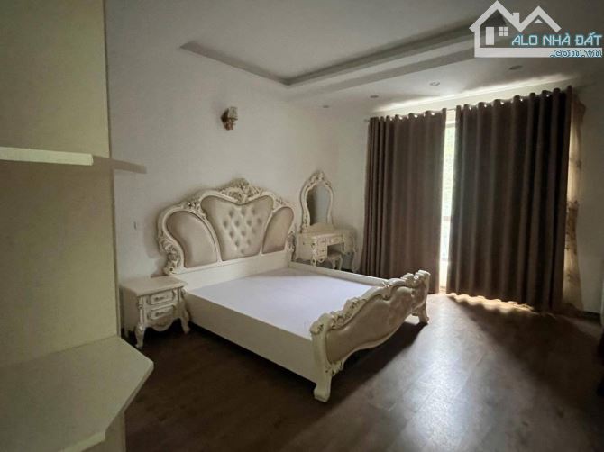 Tôi Chính Chủ Bán Gấp Nhà Xuân La 43m-Ngõ ô Tô 2 Mặt- Sổ Đẹp- Sát Khu Vui Chơi - 3