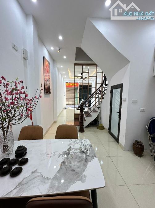Bán Nhà Xuân Đỉnh, Gần Kosmo Tây Hồ, Dân xây kiên cố, Ngõ ô tô, 45m2, 5 tầng Nhỉnh 11 tỷ