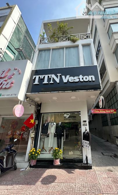 Bán nhà GÓC 2MT 453 Nguyễn Đình Chiểu, Q.3 - DT 38.6m2, 3 tầng
