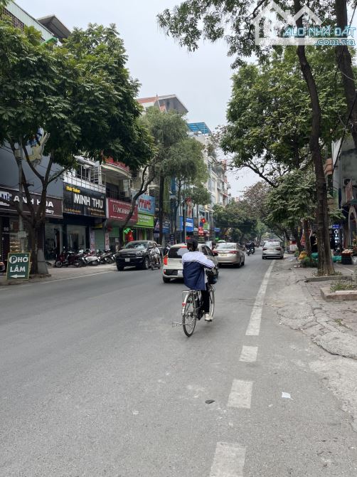 Hiếm! Mặt phố Tô Hiệu, Hà Đông, DT 50m2, 4 tầng, kinh doanh, vỉa hè rộng, chỉ 17.2 tỷ