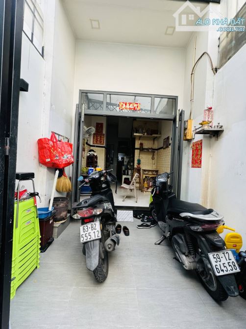 Quận 8 - DƯƠNG BÁ TRẠC - PHƯỜNG 1